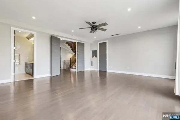 $1,648,000 | 26 Hudson Terrace, Edgewater, NJ 07020