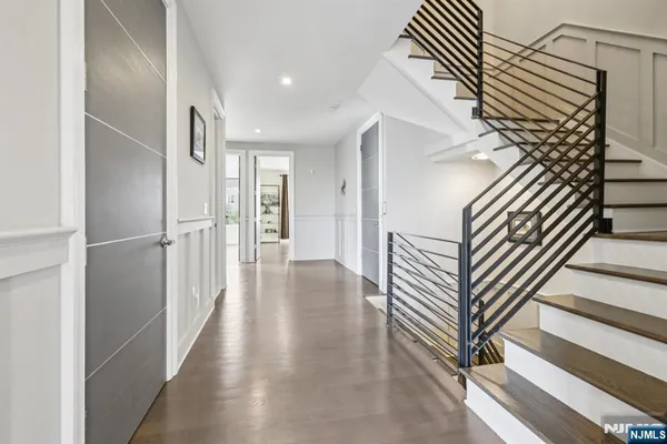 $1,648,000 | 26 Hudson Terrace, Edgewater, NJ 07020