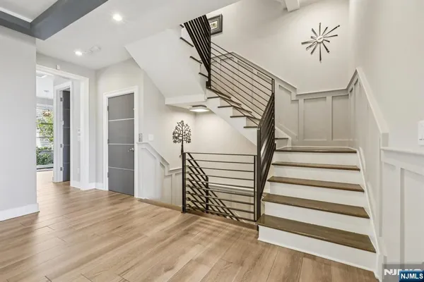 $1,648,000 | 26 Hudson Terrace, Edgewater, NJ 07020