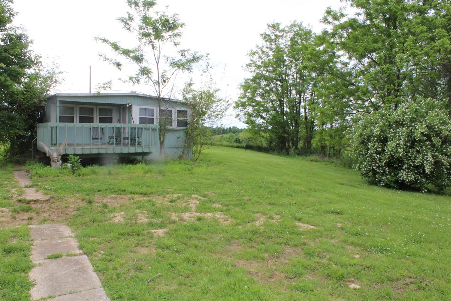 8135 Little Hominy Ridge Road Florence, IN 47020 - Photo 6 of 14 Gallery Image 6