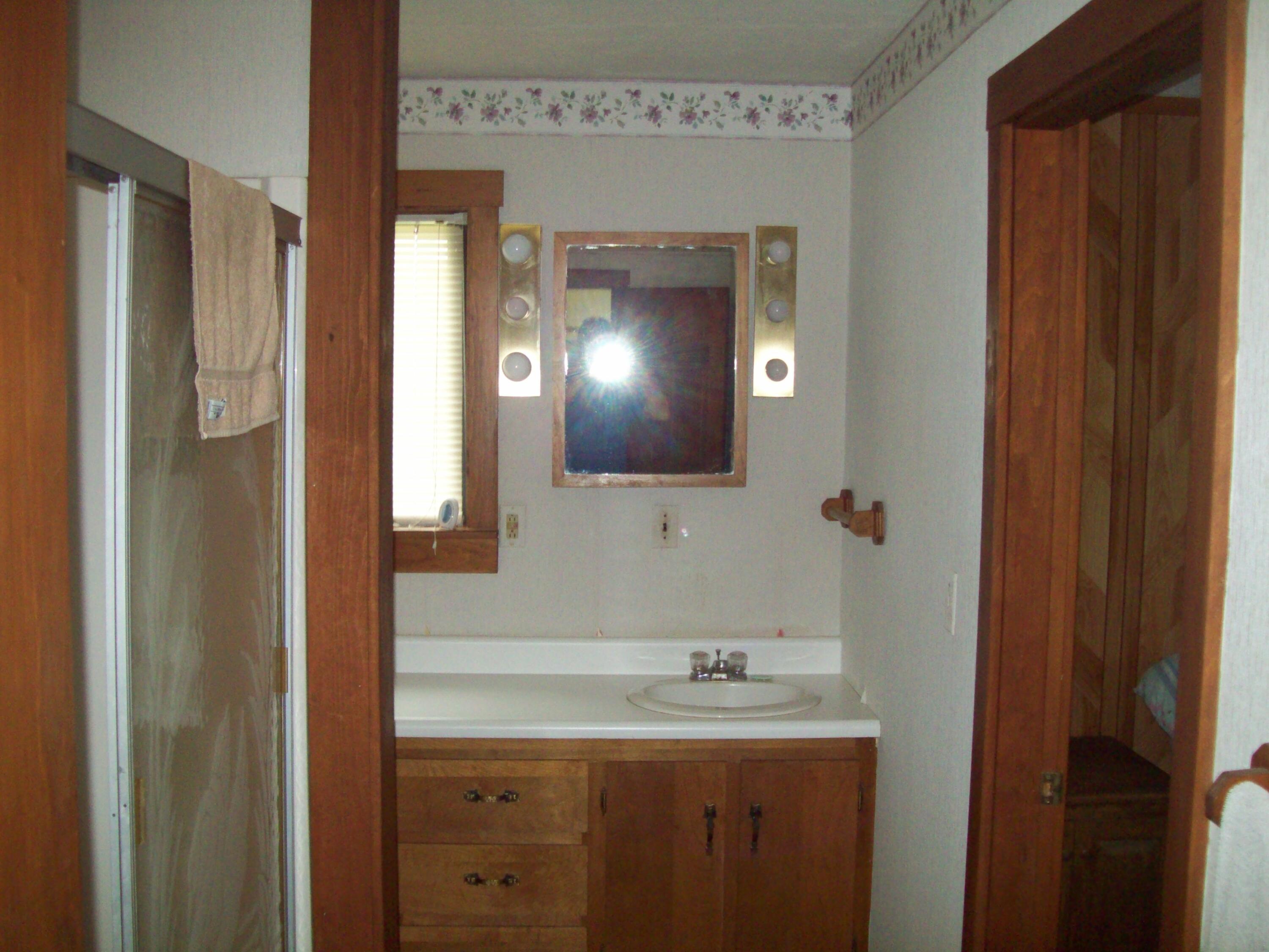 11 Military Road Winn, ME 04495 - Photo 23 of 36 100_2830