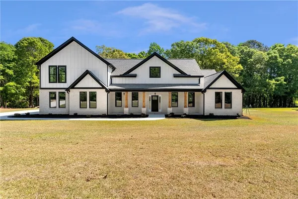 $635,000 | 85 Cambridge Drive, Covington, GA 30014