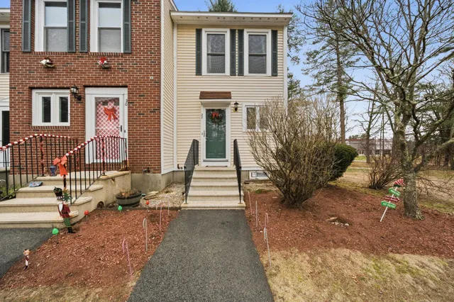 $337,500 | 22 Kimberly Drive, Merrimack, NH 03054