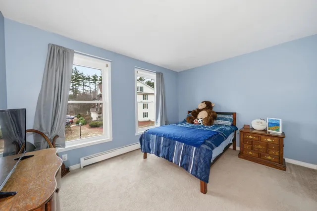 $337,500 | 22 Kimberly Drive, Merrimack, NH 03054