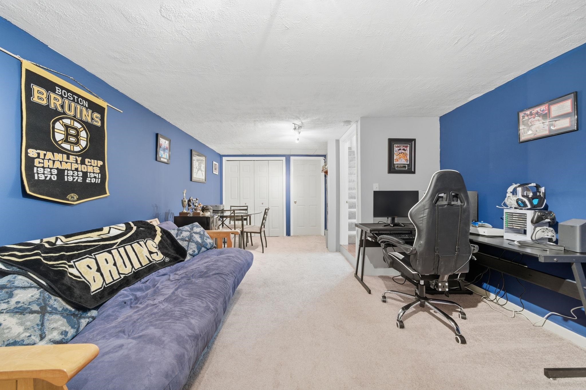 22 Kimberly Drive Merrimack, NH 03054 - Photo 33 of 45