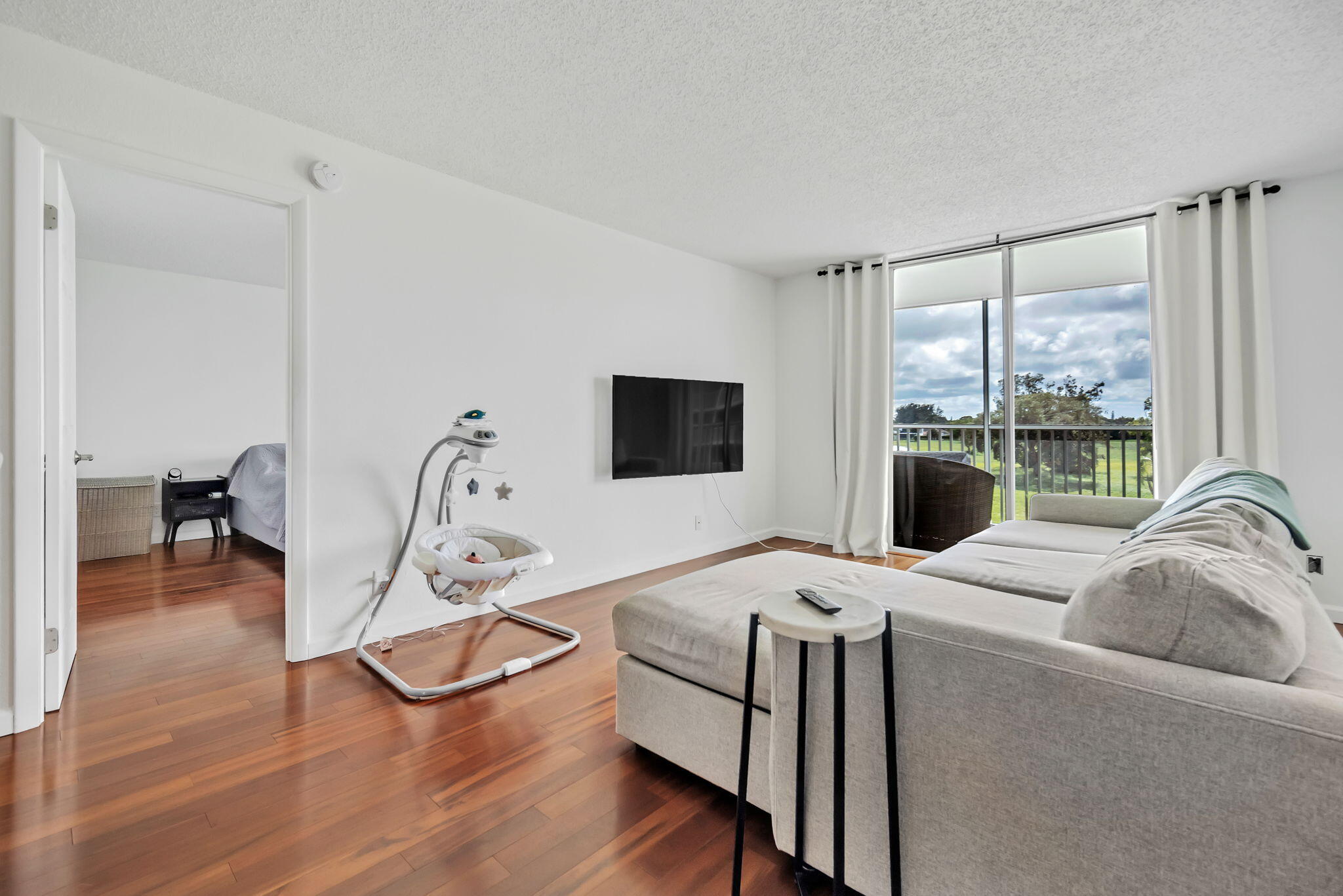 6699 Northwest 2nd Avenue, Unit 416 Boca Raton, FL 33487 - Photo 4 of 28 Living 2