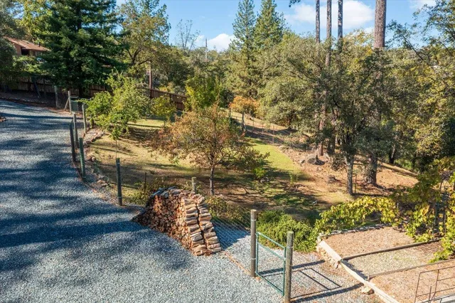 $999,990 | 1101 Woodside Lane, Placerville, CA 95667