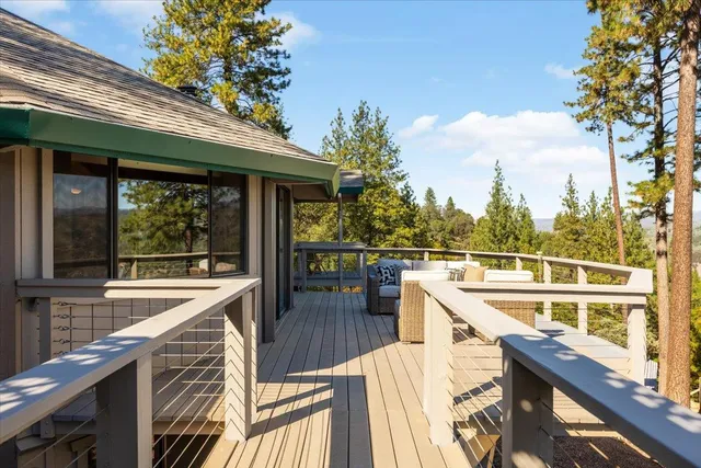 $999,990 | 1101 Woodside Lane, Placerville, CA 95667