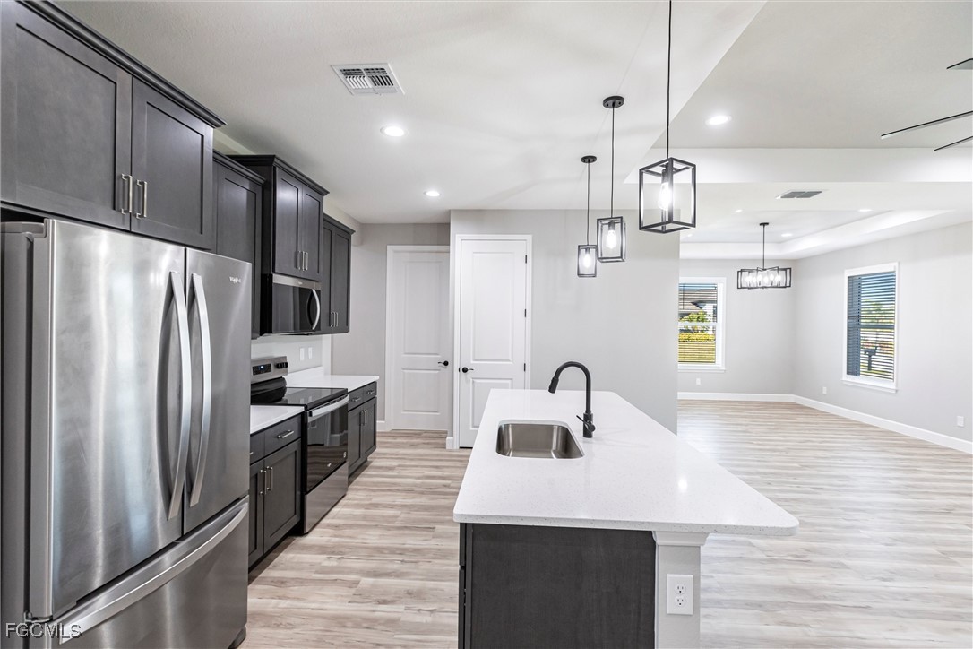 2729 Southwest 4th Terrace Cape Coral, FL 33991 - Photo 12 of 37