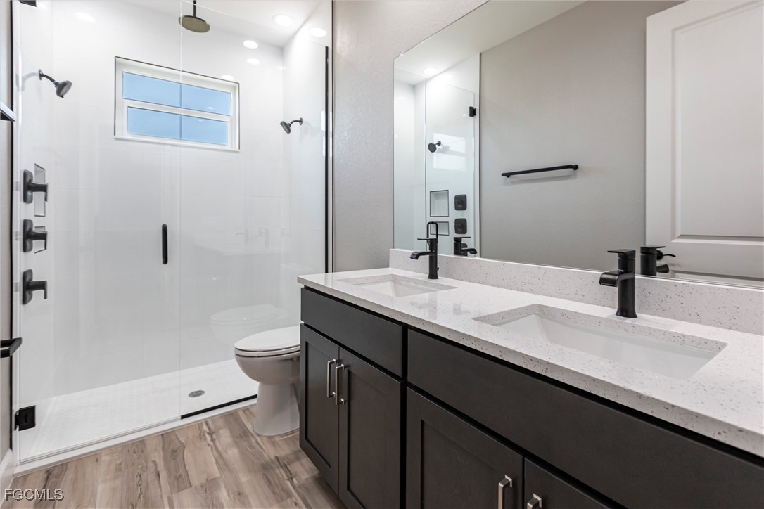 2729 Southwest 4th Terrace Cape Coral, FL 33991 - Photo 20 of 37