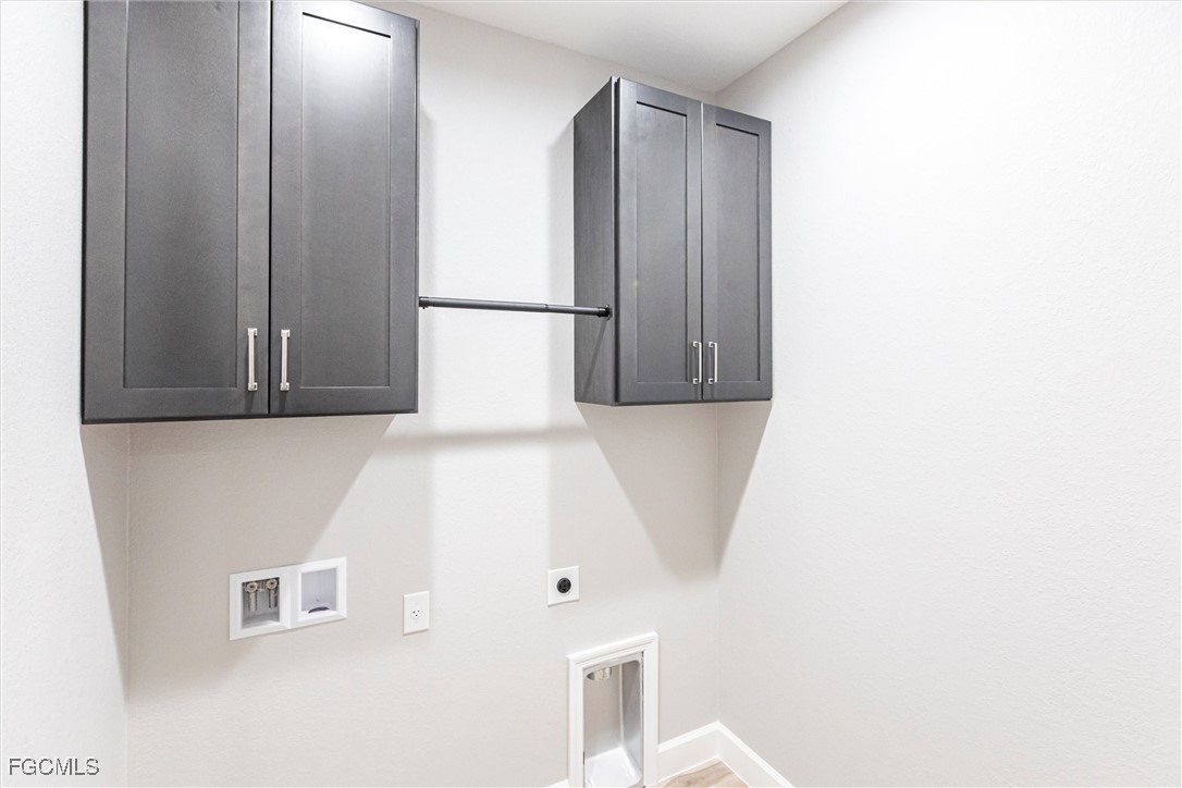 2729 Southwest 4th Terrace Cape Coral, FL 33991 - Photo 31 of 37