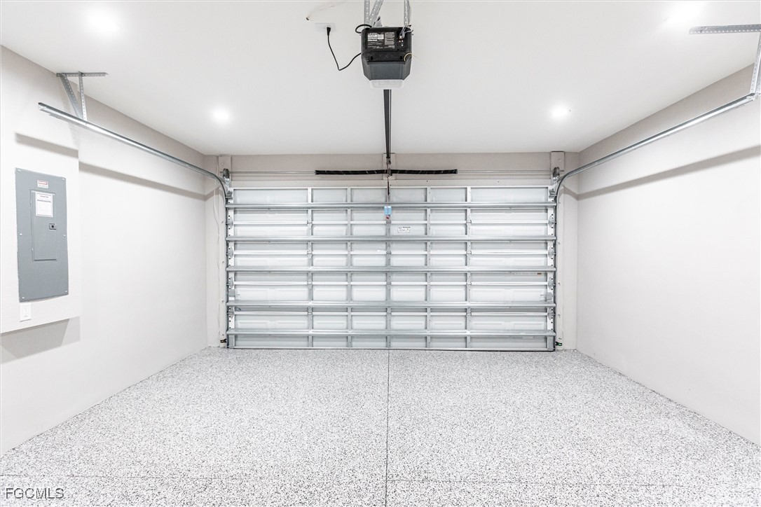 2729 Southwest 4th Terrace Cape Coral, FL 33991 - Photo 32 of 37