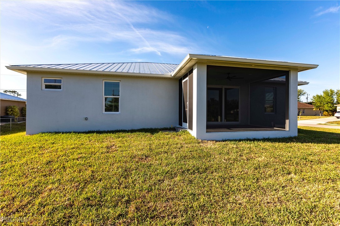 2729 Southwest 4th Terrace Cape Coral, FL 33991 - Photo 36 of 37