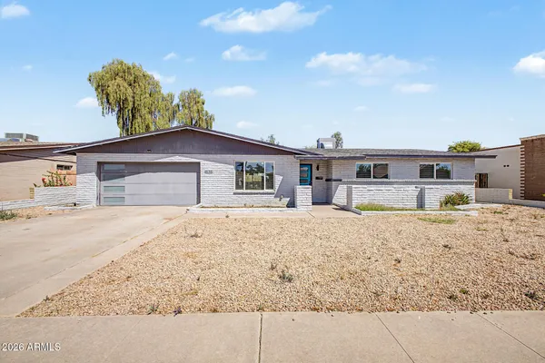 $525,000 | 2174 East Palmcroft Drive, Tempe, AZ 85282