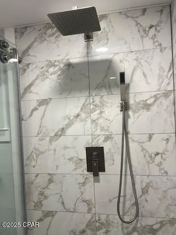 $1,900 | 1219 Thomas Drive, Unit 8, Panama City Beach, FL 32408