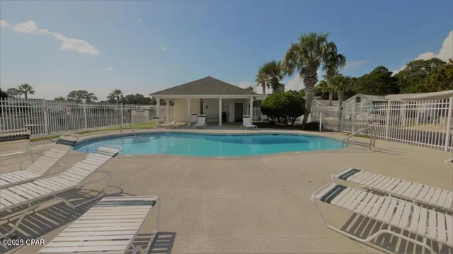 $1,900 | 1219 Thomas Drive, Unit 8, Panama City Beach, FL 32408