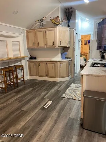 $1,900 | 1219 Thomas Drive, Unit 8, Panama City Beach, FL 32408