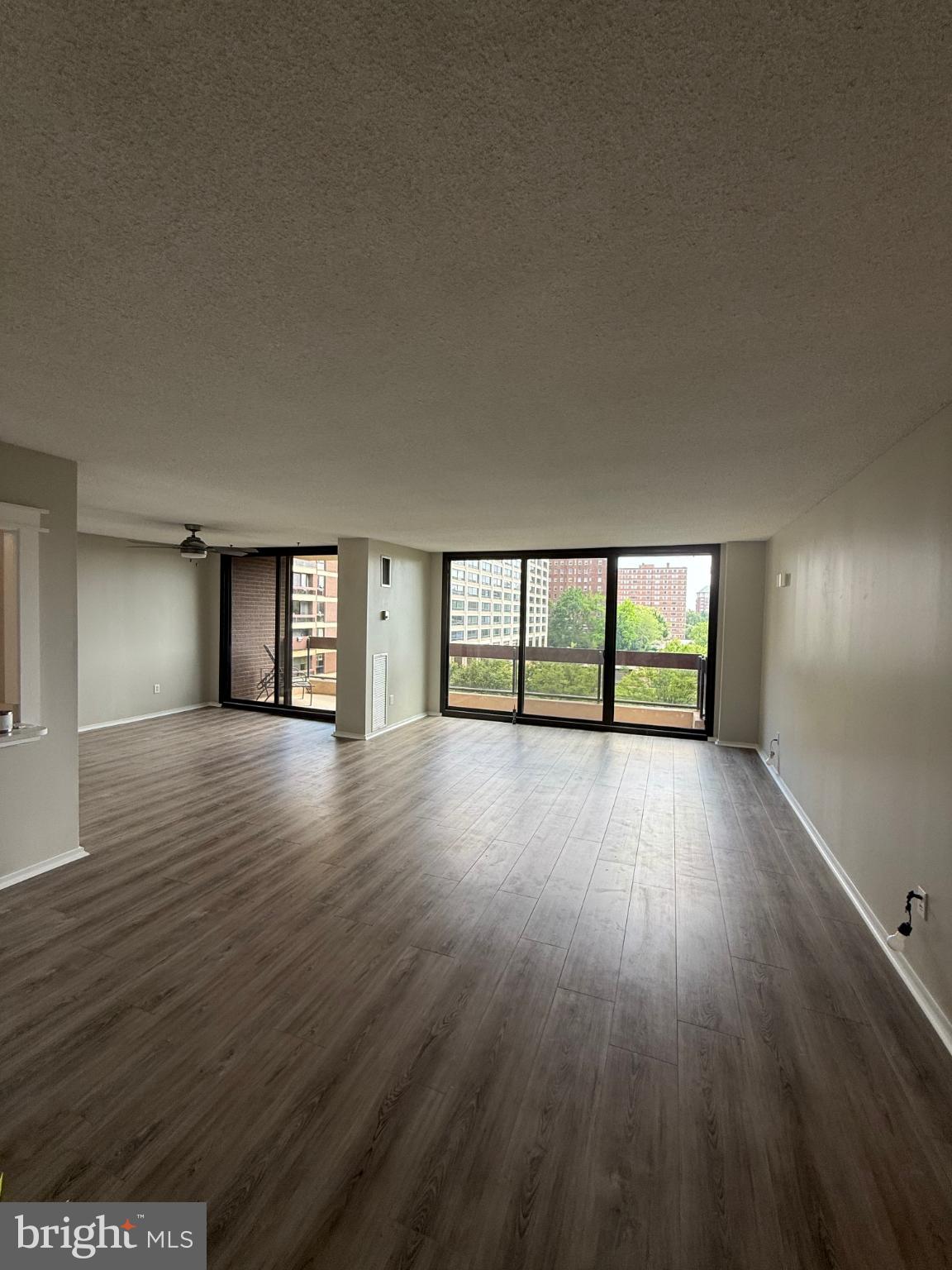 4100 North Charles Street, Unit 507 Baltimore, MD 21218 - Photo 5 of 20 Spacious urban retreat with city views.
