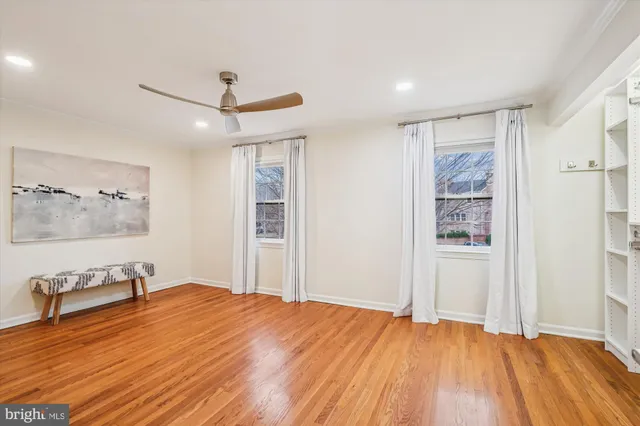 $939,000 | 1605 Dunterry Place, McLean, VA 22101