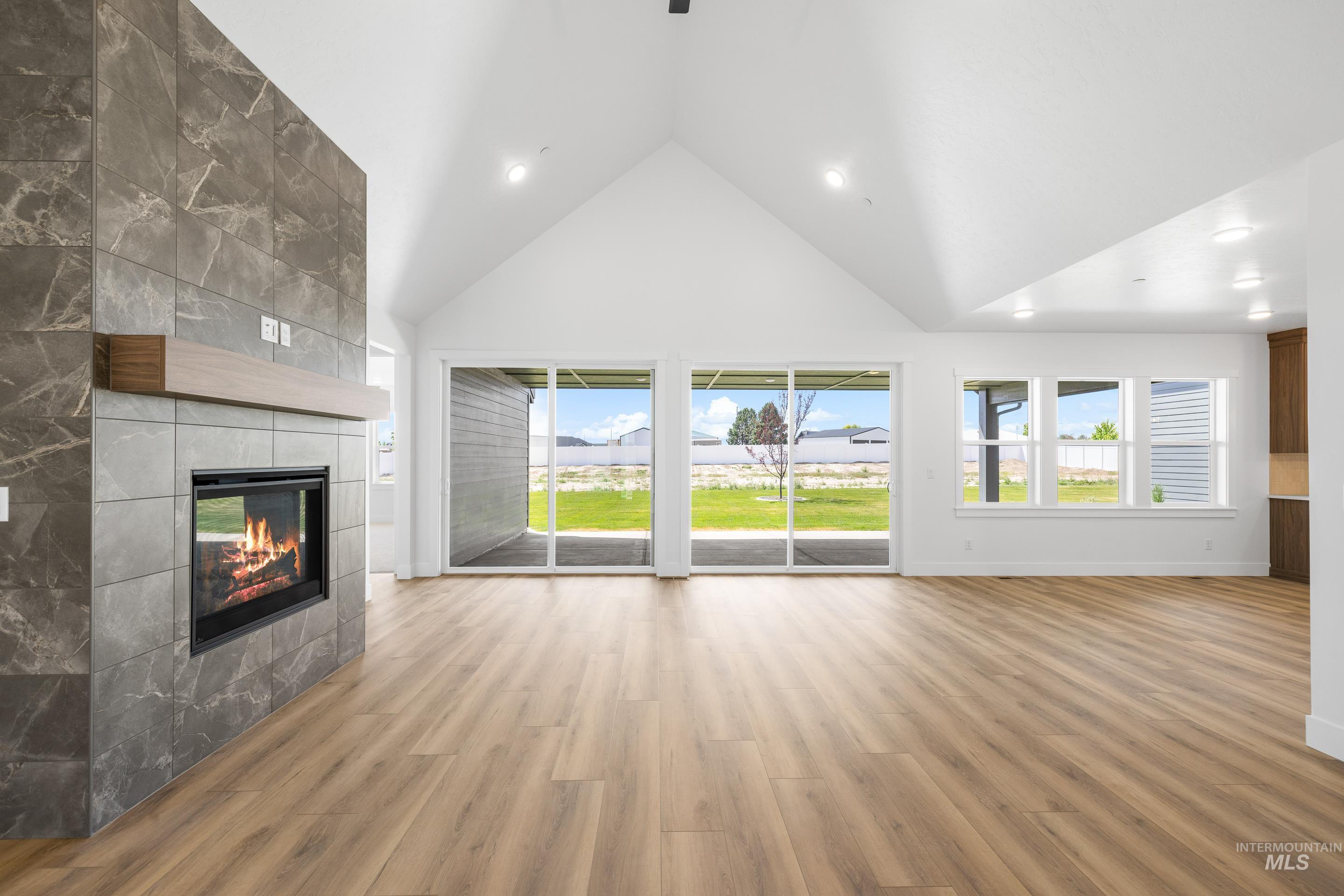 15359 Rhodes Court Caldwell, ID 83607 - Photo 5 of 32