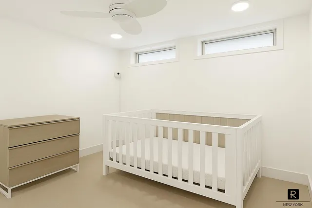 $825,000 | 153 East 87th Street, Unit 9D | Upper East Side