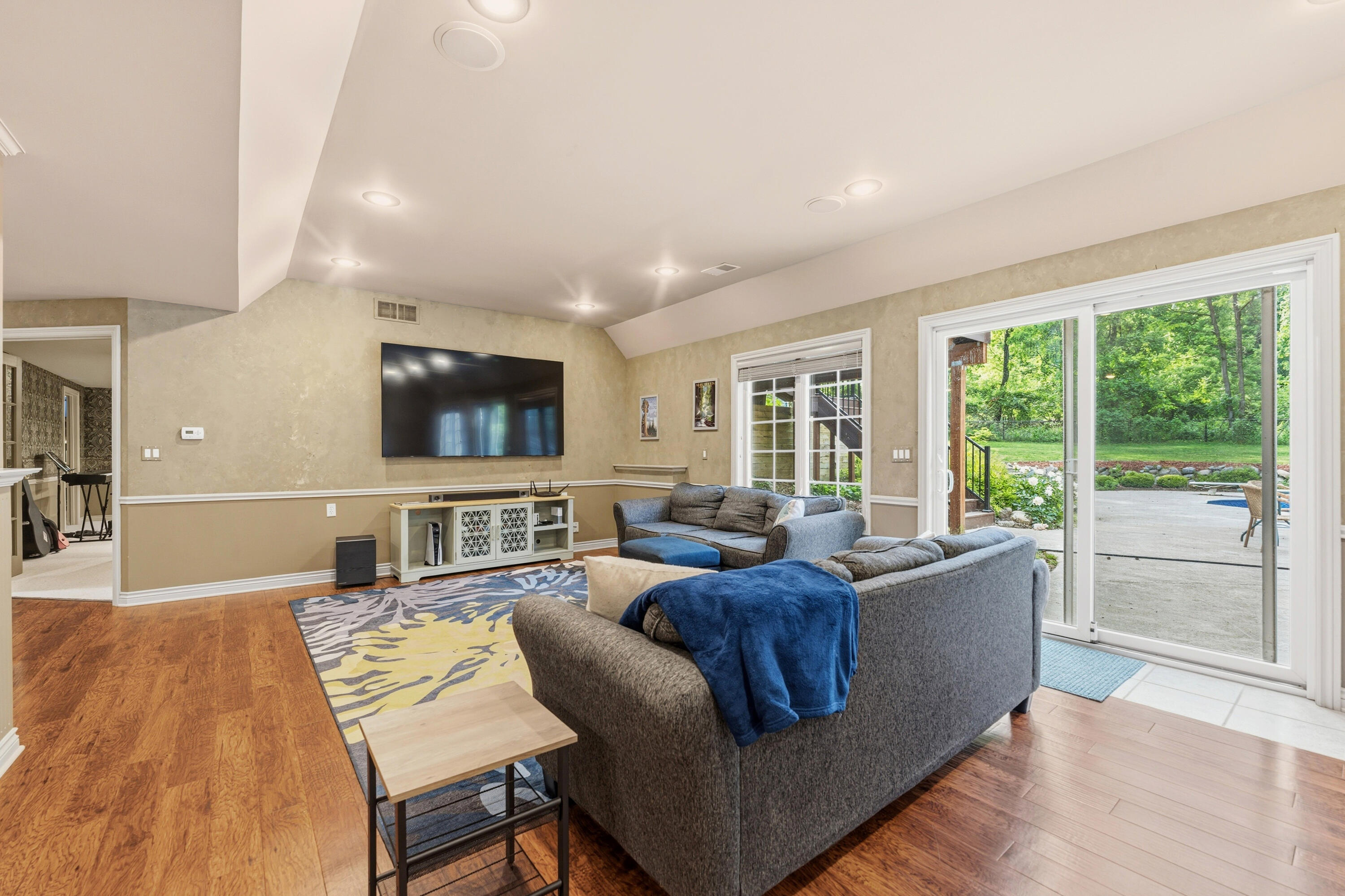 1722 West Kilgore Road Kalamazoo, MI 49008 - Photo 45 of 59 DSC00286