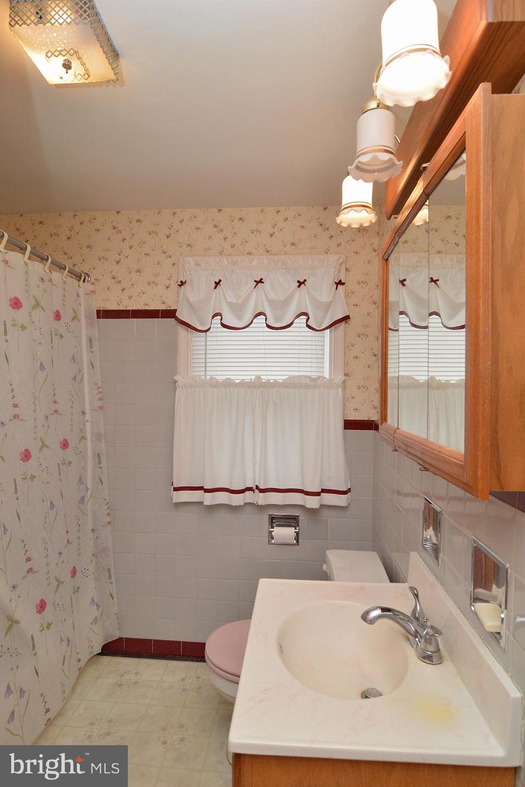 101 4th Street Reading, PA 19607 - Photo 15 of 34