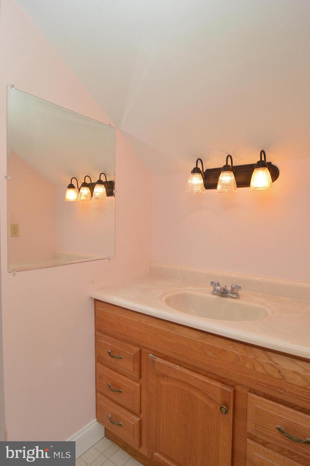 101 4th Street Reading, PA 19607 - Photo 20 of 34