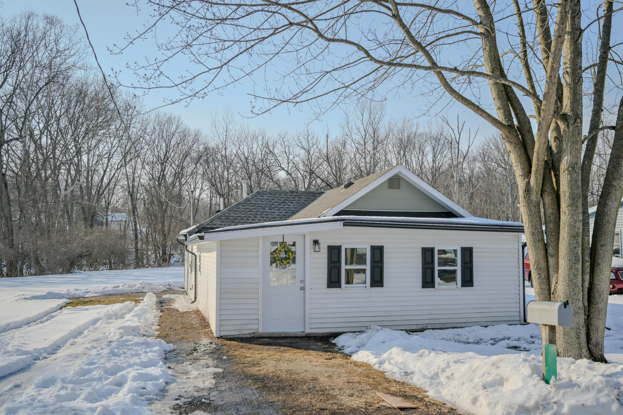1705 Magnolia Boulevard Springfield, OH 45503 - Photo 1 of 26