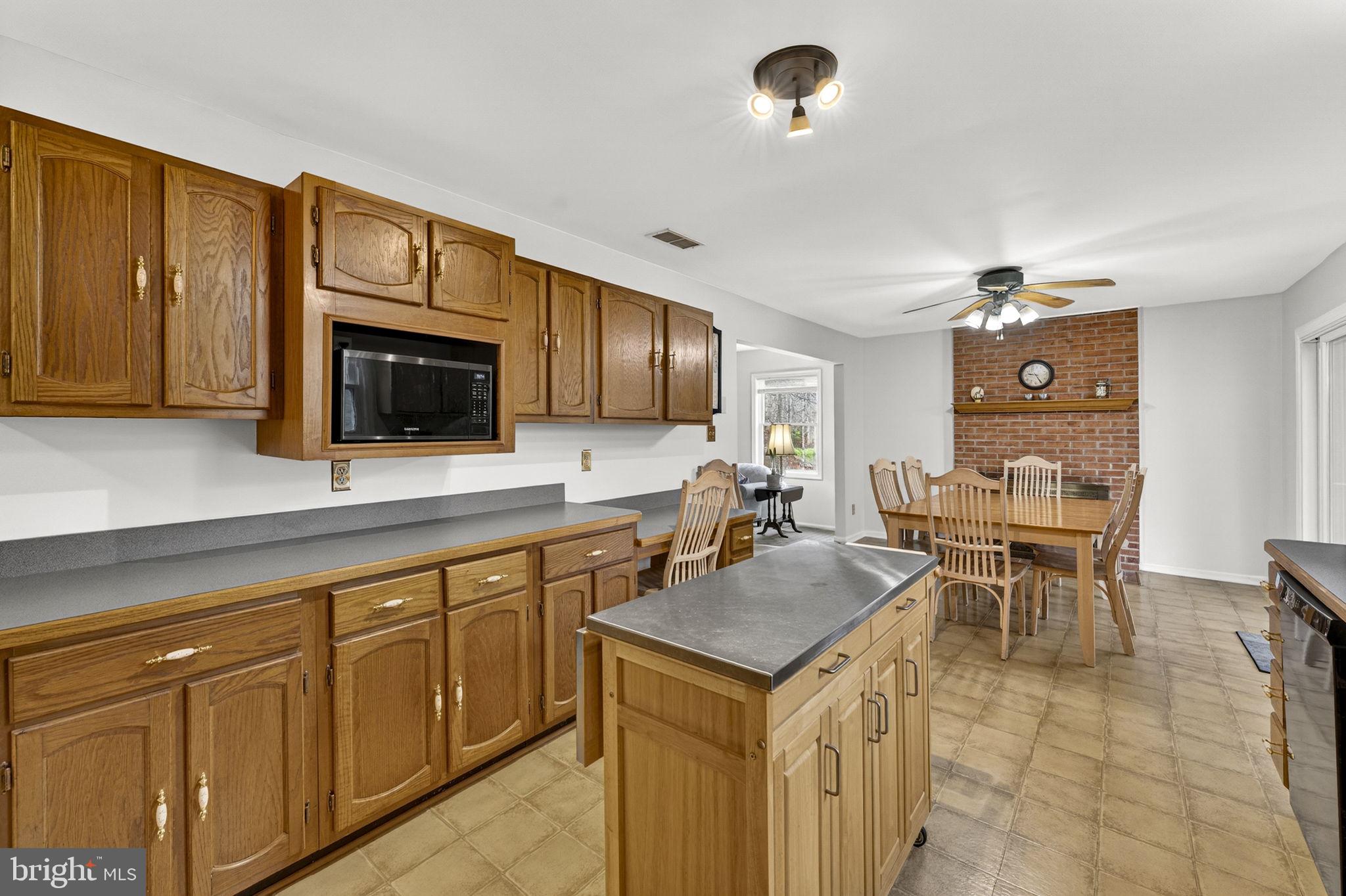 2266 Beaver Dam Road Midland, VA 22728 - Photo 32 of 93 Plenty of Room!