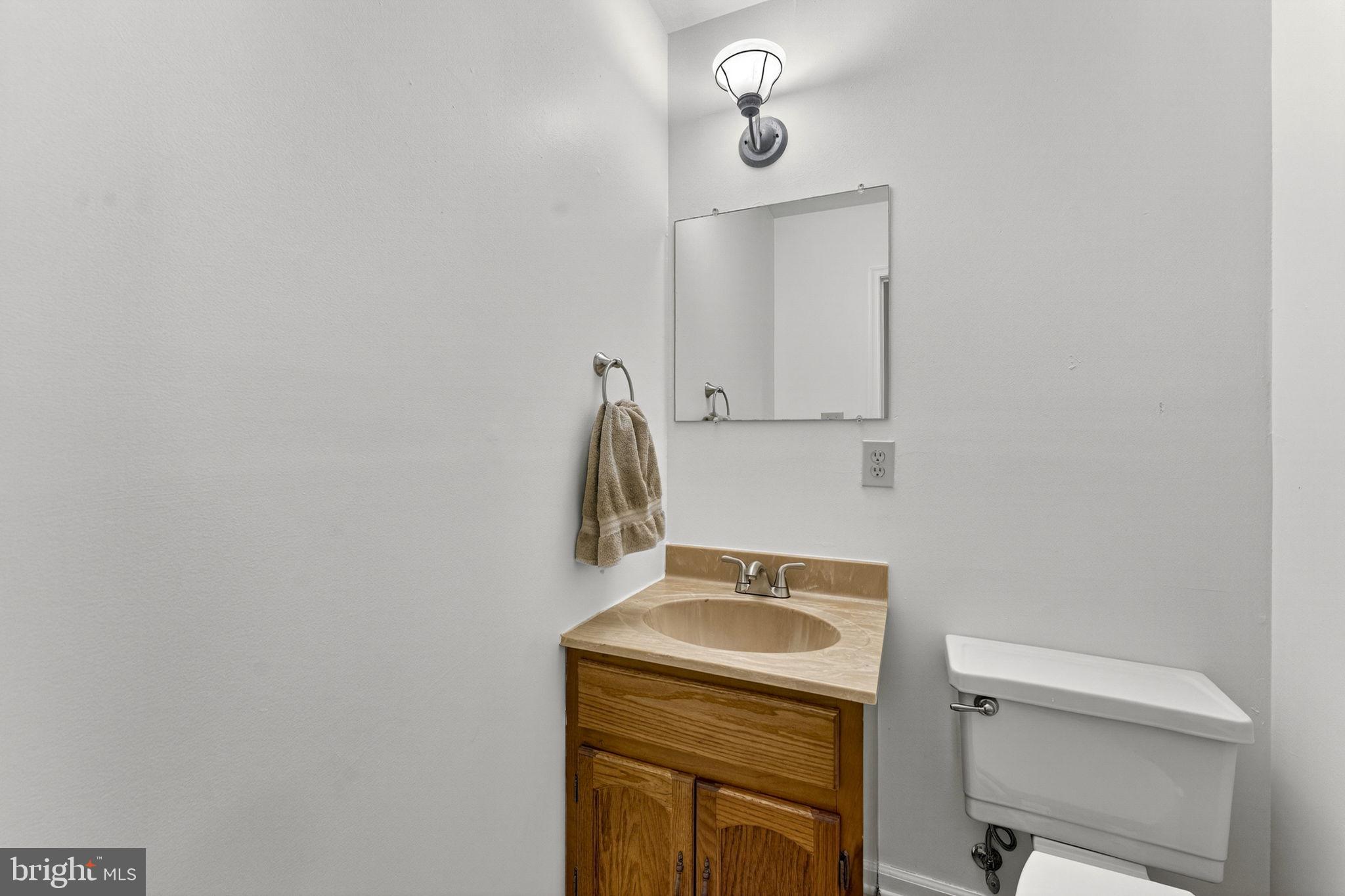 2266 Beaver Dam Road Midland, VA 22728 - Photo 39 of 93 a utility room with dryer and washer