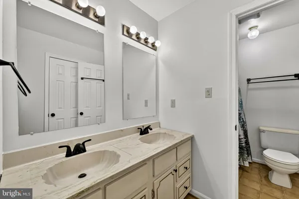 $649,000 | 2266 Beaver Dam Road, Midland, VA 22728