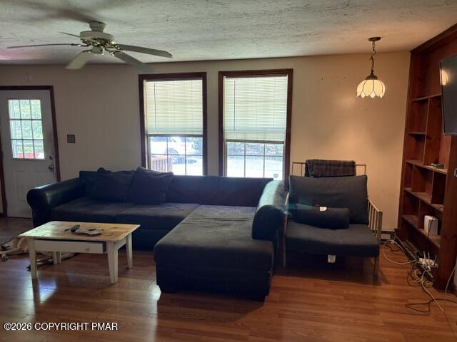 125 Tall Oak Road Albrightsville, PA 18210 - Photo 5 of 28 IMG_1304