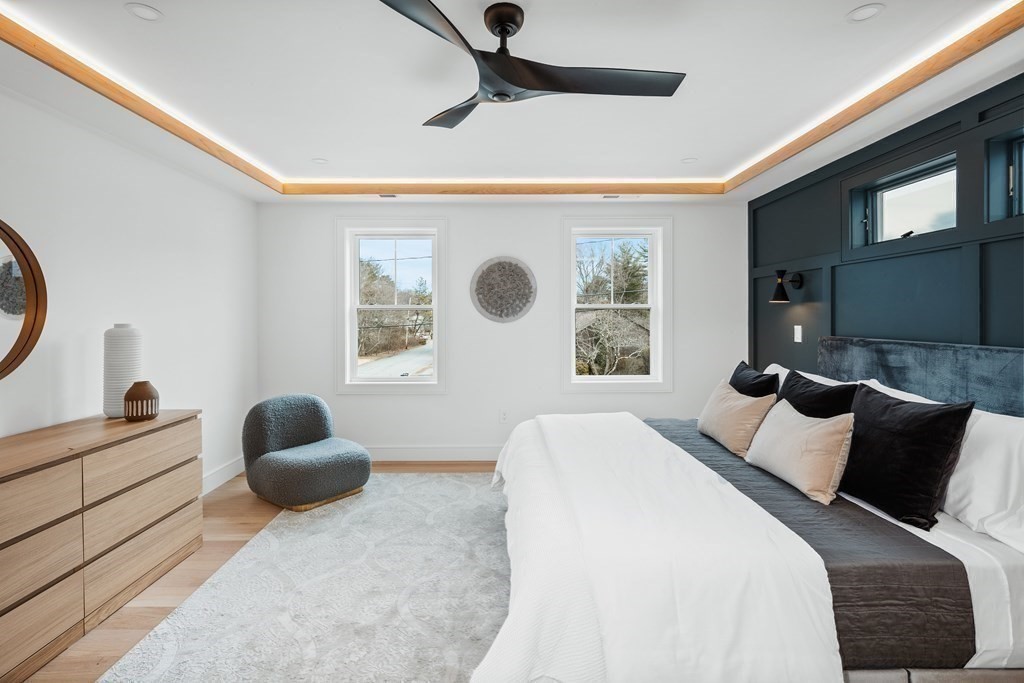 5 Brookside Lane Burlington, MA 01803 - Photo 20 of 40 a bedroom with a bed and a window