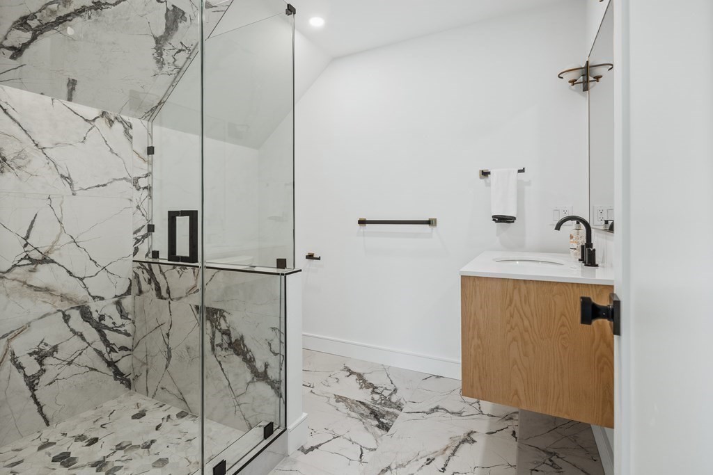 5 Brookside Lane Burlington, MA 01803 - Photo 32 of 40 a bathroom with a sink and a mirror