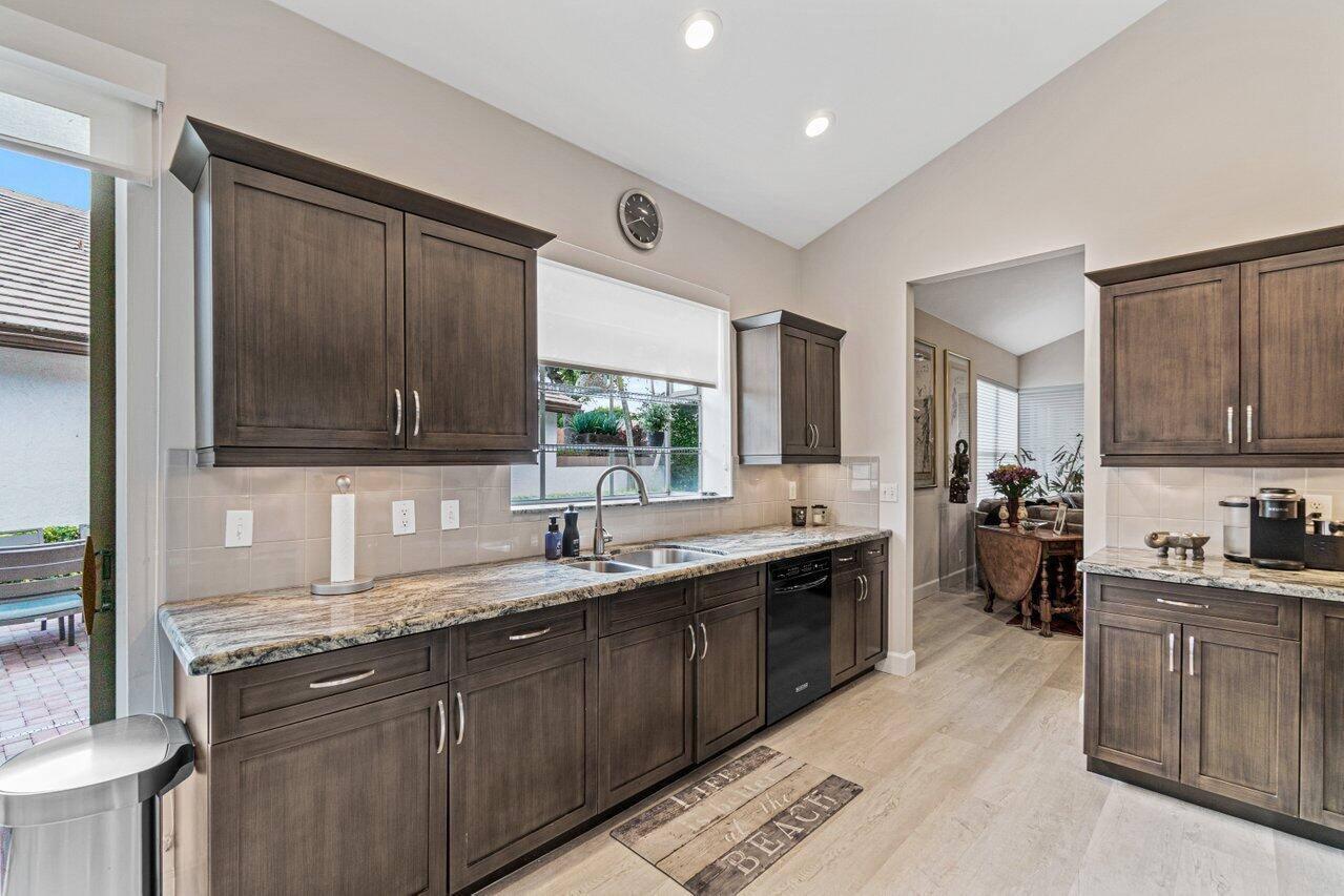 5299 Northwest 21st Diagonal Boca Raton, FL 33496 - Photo 11 of 50 011-5299Northwest21stDiagonal-BocaRaton-