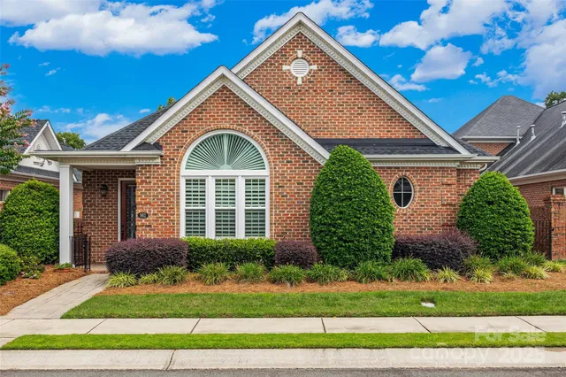 $525,000 | 962 Blakeley Walk, Rock Hill, SC 29732