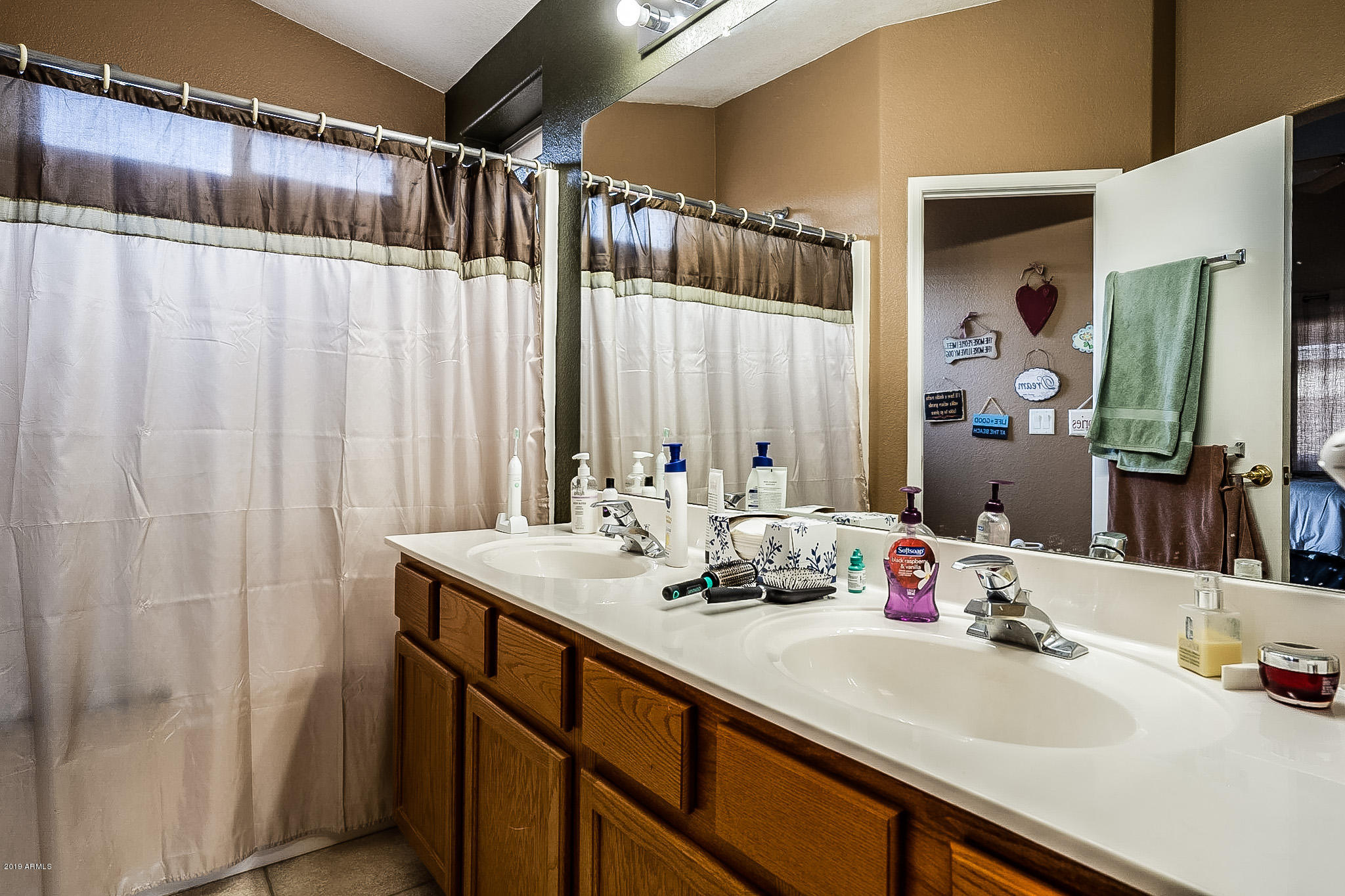 13335 West Redfield Road Surprise, AZ 85379 - Photo 27 of 47 Redfield-33