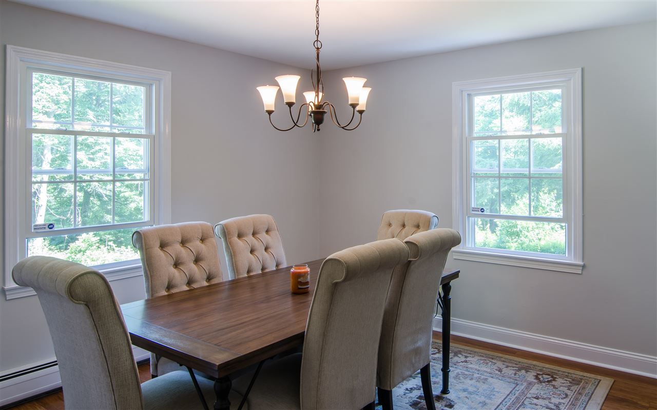 850 Jay Hill Road Hartford, VT 05059 - Photo 6 of 15 Gallery Image 6