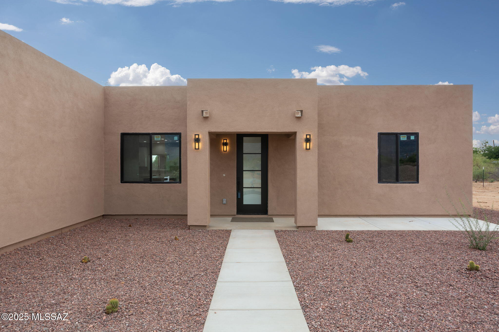 3635 East Rollins Road Tucson, AZ 85739 - Photo 8 of 35 Gallery Image 8