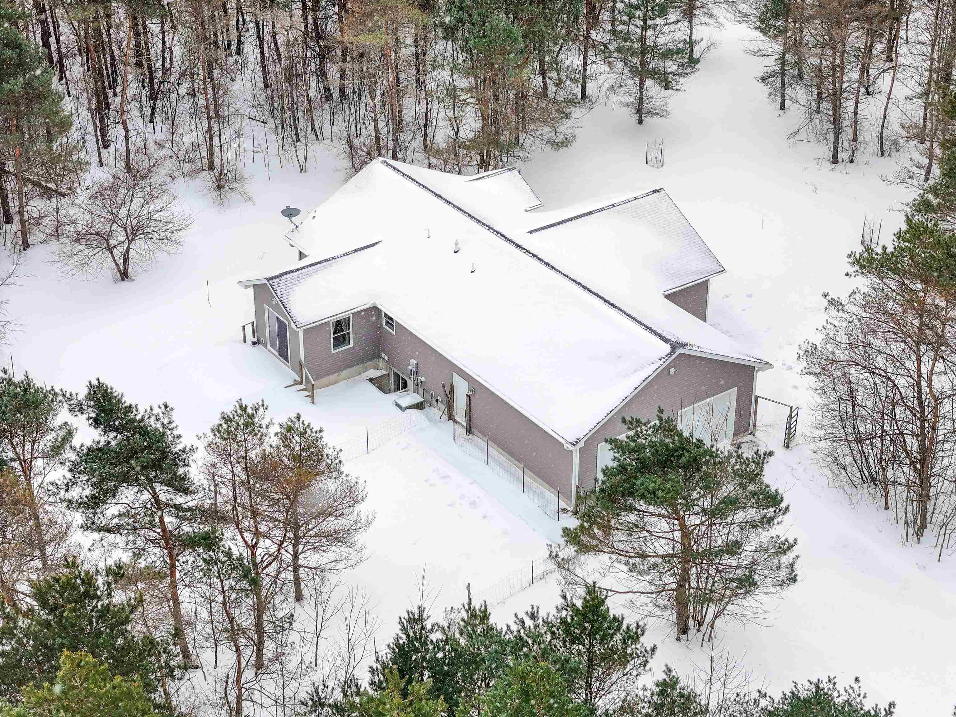 8530 Homestead Road Benzonia, MI 49616 - Photo 50 of 69