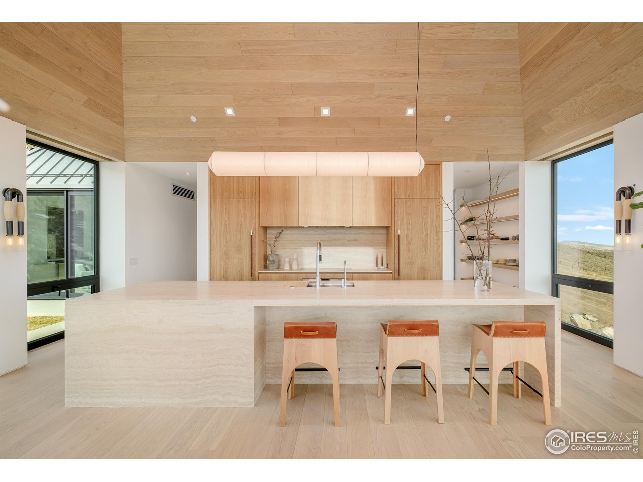 9631 Mountain Ridge Place Boulder, CO 80302 - Photo 3 of 37