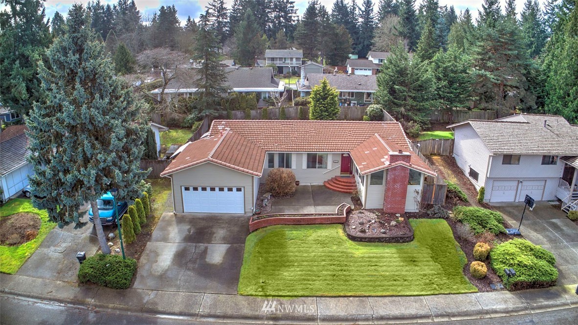 14331 Southeast 163rd Street Renton, WA 98058 - Photo 2 of 24 Gallery Image 2