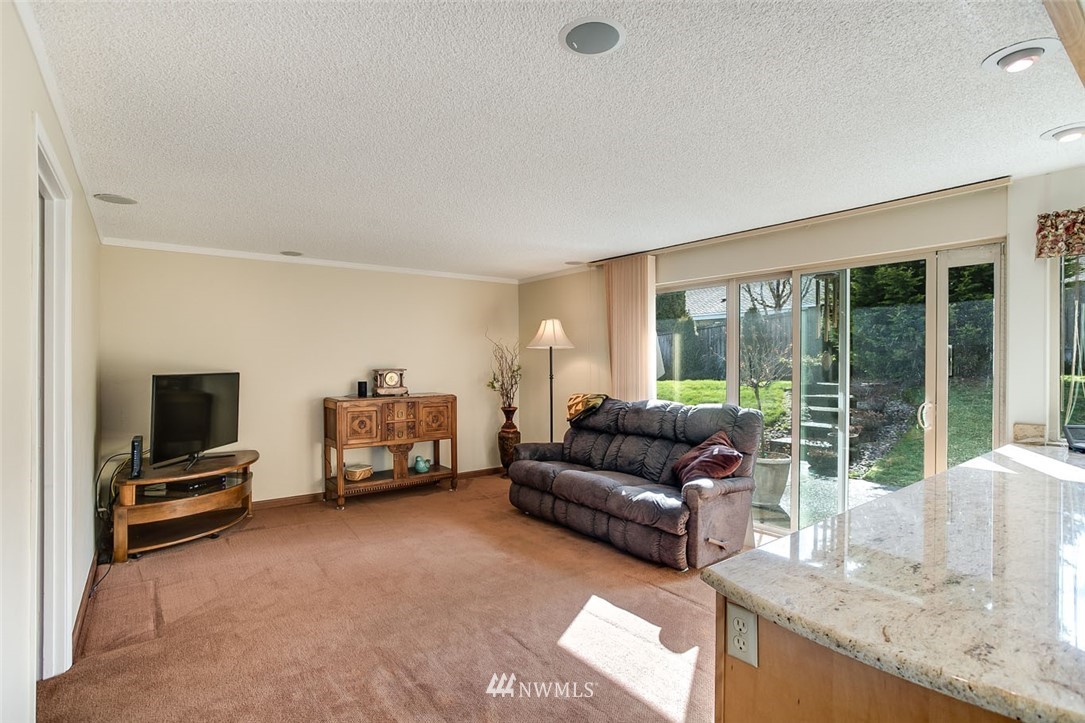 14331 Southeast 163rd Street Renton, WA 98058 - Photo 14 of 24 Gallery Image 14