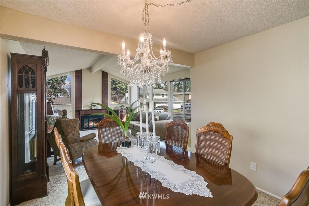 14331 Southeast 163rd Street Renton, WA 98058 - Photo 8 of 24 Gallery Image 8