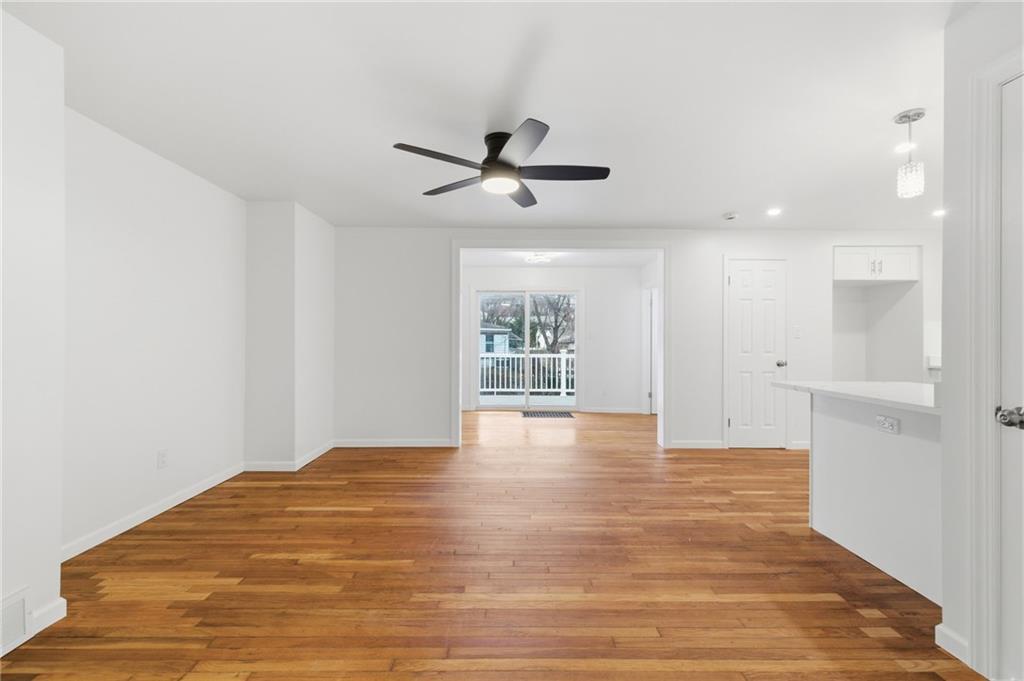 1459 McFarland Road Pittsburgh, PA 15216 - Photo 16 of 38 Gallery Image 16