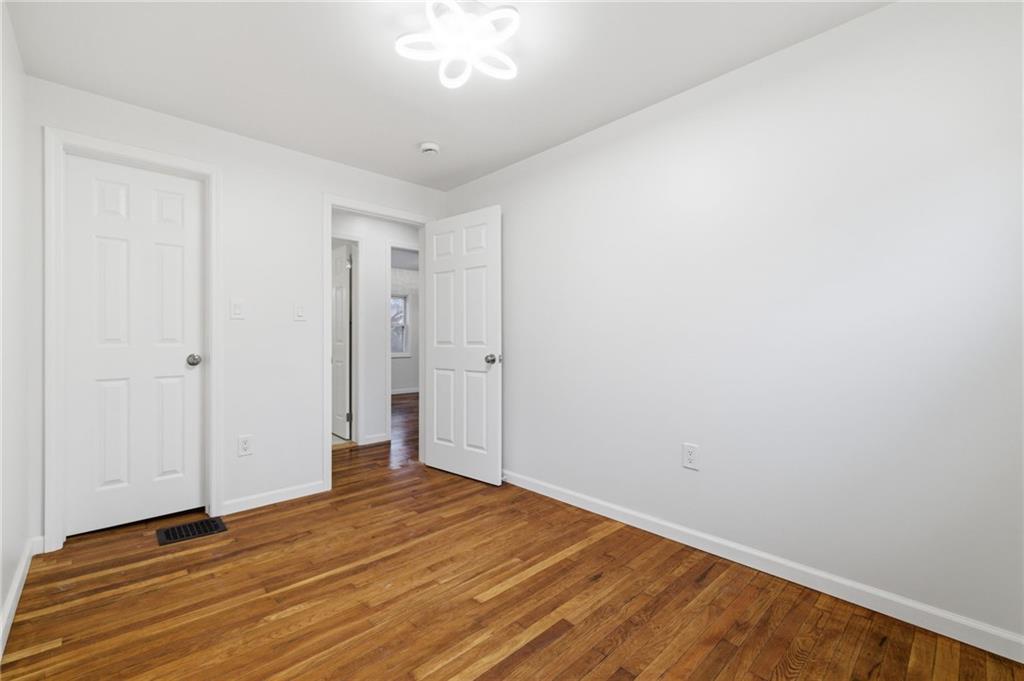 1459 McFarland Road Pittsburgh, PA 15216 - Photo 27 of 38 Gallery Image 27
