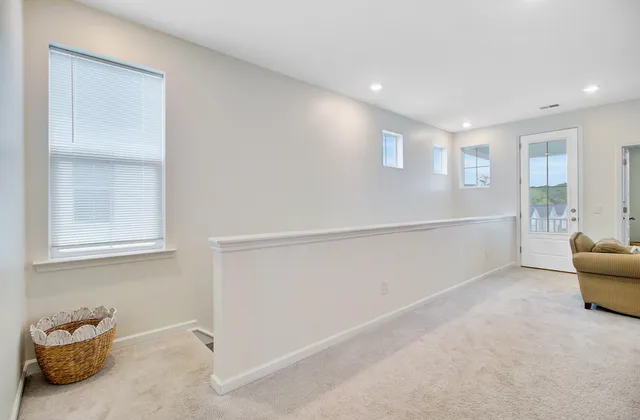 $430,000 | 505 North Commodore Way, Summerville, SC 29483