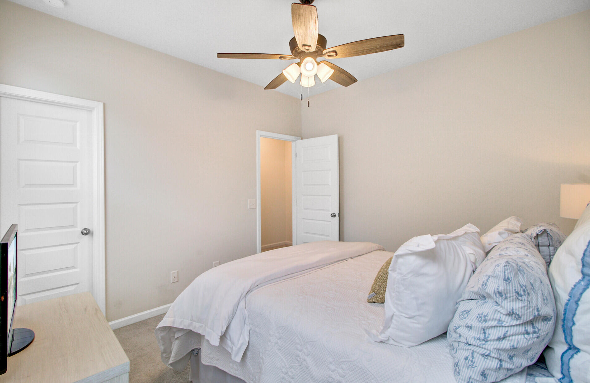 505 North Commodore Way Summerville, SC 29483 - Photo 35 of 53 Bedroom 3