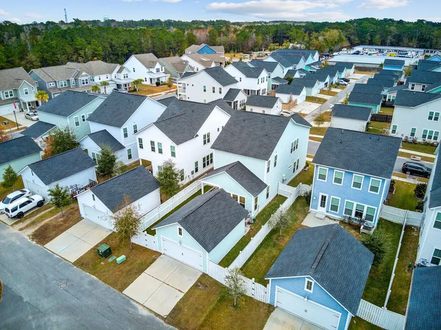 $430,000 | 505 North Commodore Way, Summerville, SC 29483